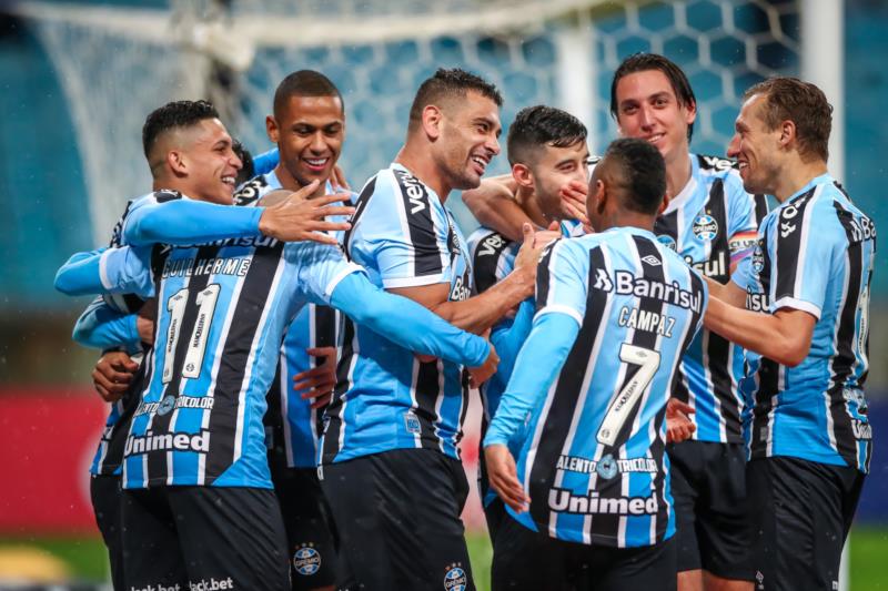 Grêmio goleia o Operário na Arena