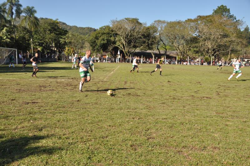 Fortaleza goleia o Ferraz no jogo de ida da final do Campeonato Municipal de Vera Cruz