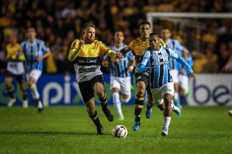 Grêmio perde para o Criciúma e pode terminar a rodada em quarto