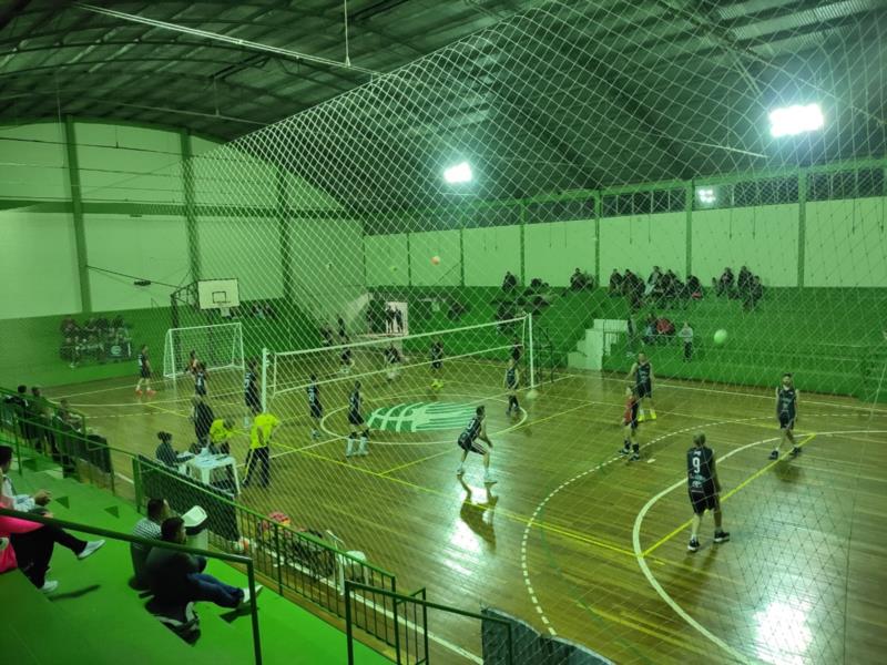 Campeonato Municipal de Vôlei Misto de Venâncio tem fase decisiva esta semana