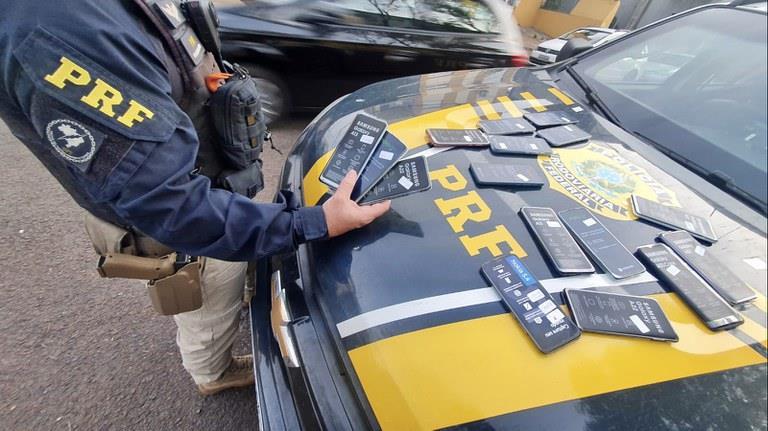 Cinco criminosos são presos com celulares furtados de loja do Vale do Taquari