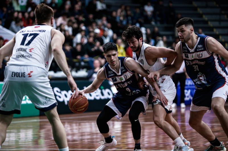 União Corinthians busca primeira vitória no NBB nesta quinta-feira