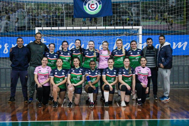 Time feminino de handebol do União Corinthians participa de competição no fim de semana