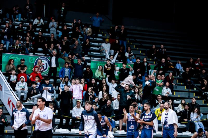 União Corinthians recebe o Pato Basquete nesta quinta-feira