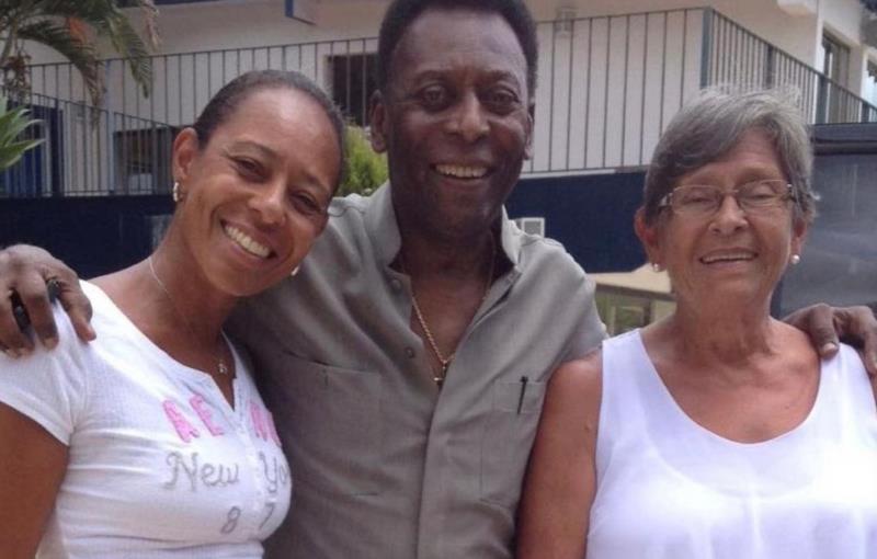 Conheça a relação familiar de Pelé com Santa Cruz