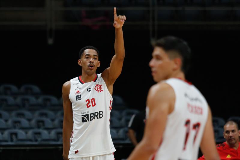 Ala Rachel é o reforço do União Corinthians  para o segundo turno do Novo Basquete Brasil