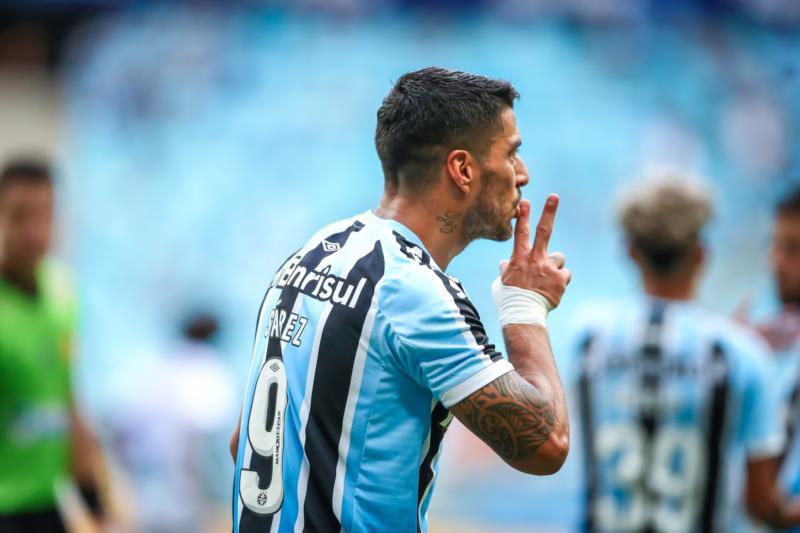 Com goleada, Grêmio vence o Aimoré e se mantém líder do Gauchão