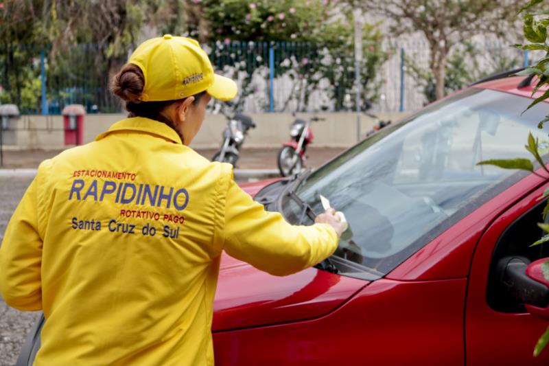 Rapidinho abre quatro vagas para fiscal de estacionamento - Portal Arauto