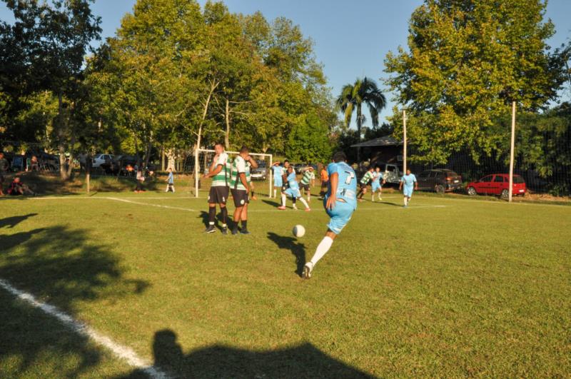 Semifinais de vôlei e futebol sete marcam final de semana em Vale do Sol