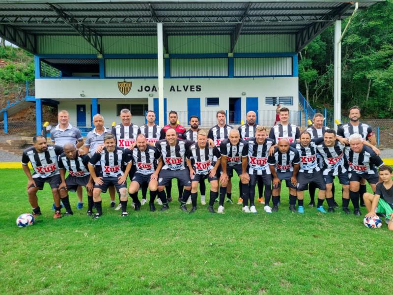 Veteranos do Galo vencem o Internacional em amistoso