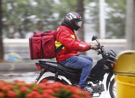 Vereador sugere que motoboys tenham prioridade na vacinação contra a Covid-19