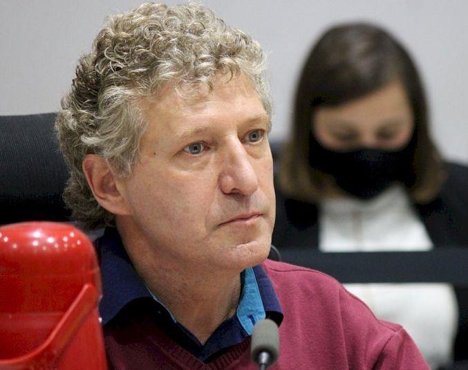 “Tenho a obrigação de me tornar uma pessoa melhor”, diz Alberto Heck
