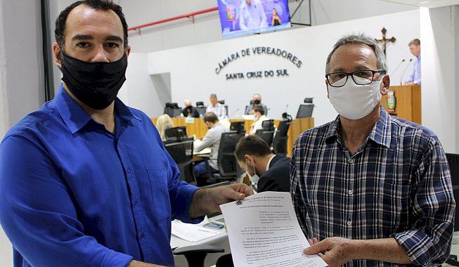 Leonel Garibaldi protocola pedido para ativar Tribuna Popular no Legislativo de Santa Cruz