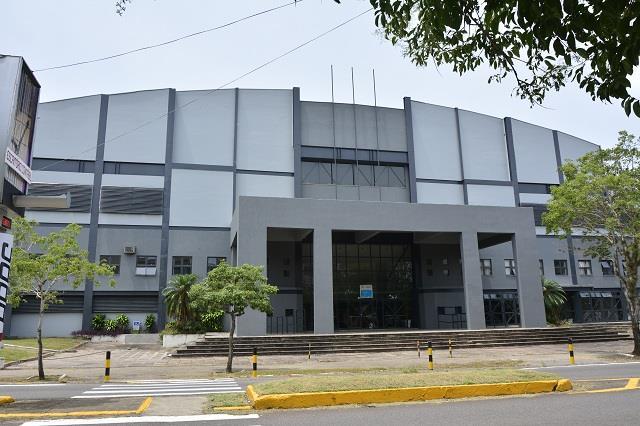 Aprovado projeto que denomina ginásio do Parque da Oktoberfest de Arnão