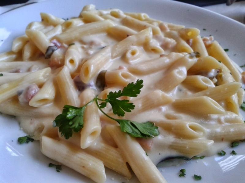 Penne ao molho branco