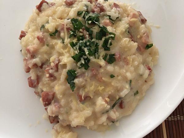 Risoto de bacon e calabresa