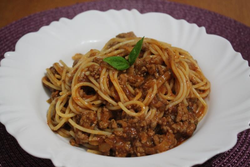 Macarrão com carne moída