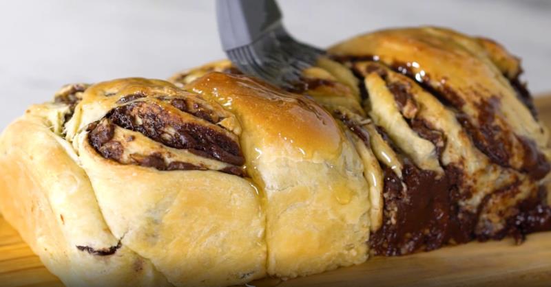 Pão Recheado com Chocolate