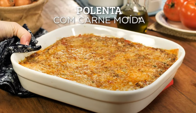 Polenta com Carne Moída