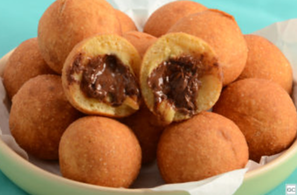 Bolinho de chuva de cenoura e chocolate