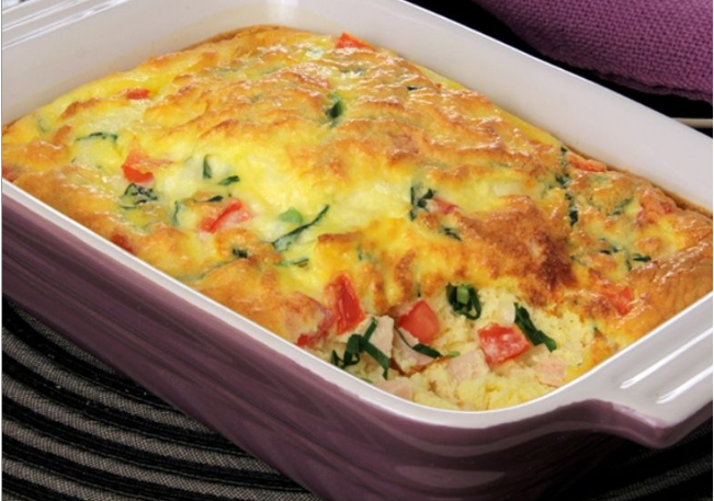 Omelete de forno com couve