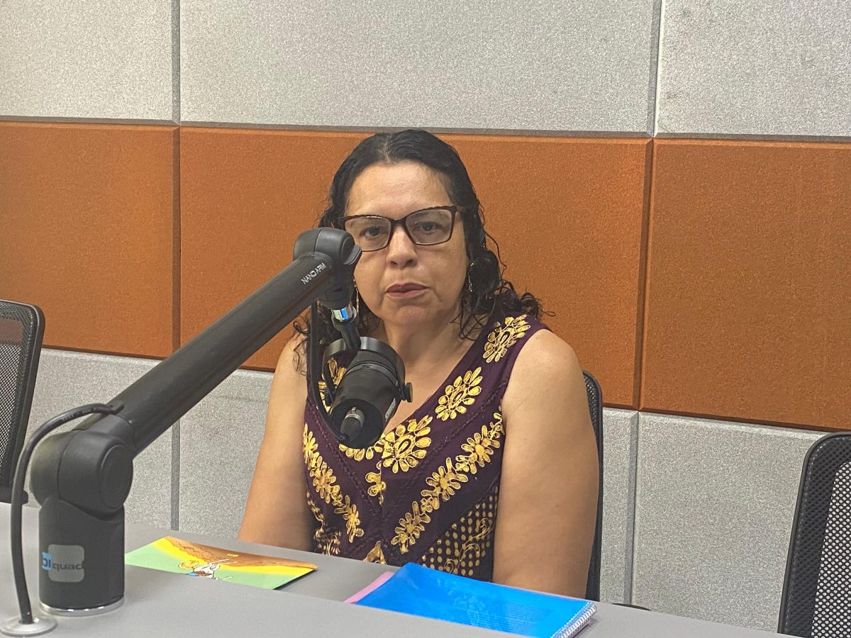 Rádio Revista – Regina Alves Ferreira, Pedagoga