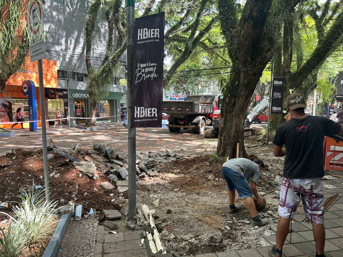 Começa obra de revitalização do trecho 2 do Calçadão da Floriano