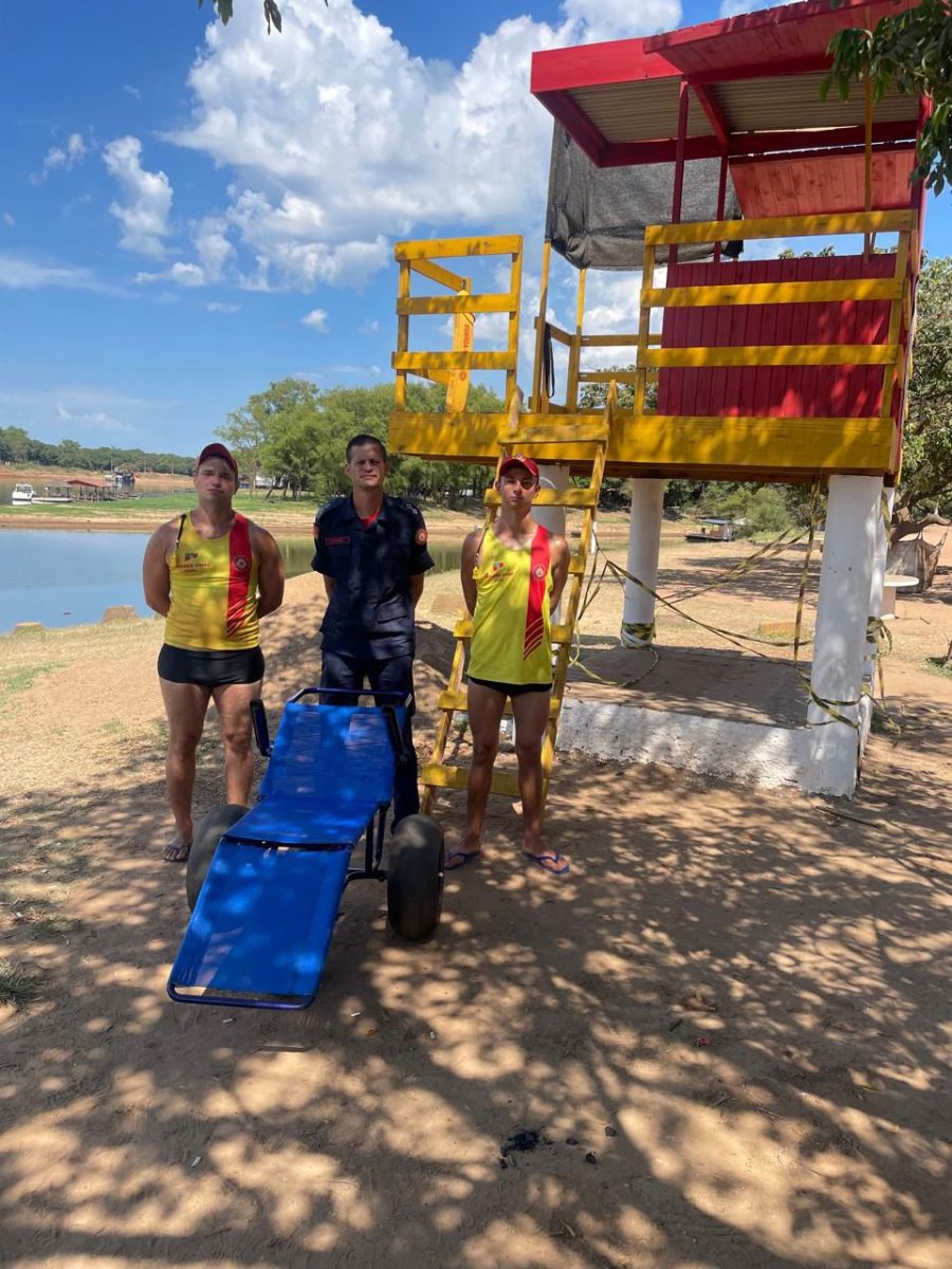 Cadeira anfíbia estará disponível a partir de sábado na Praia dos Ingazeiros