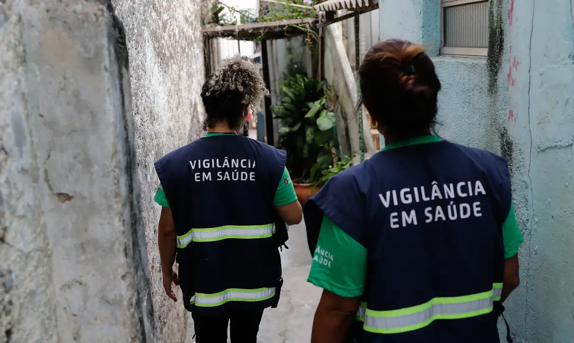 Ministério da Saúde intensifica campanha e alerta sobre sintomas de arboviroses