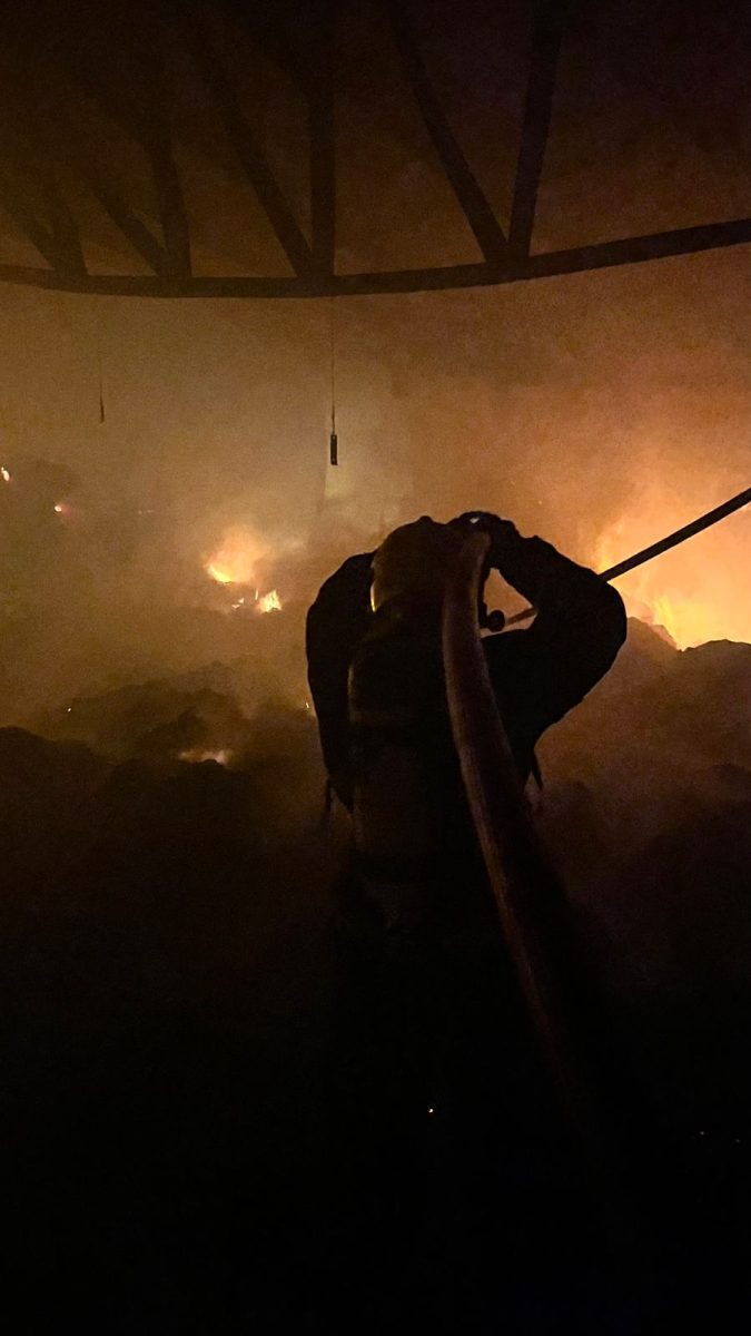 Corpo de Bombeiros combate novos focos de incêndio na Unicruz Tabacos