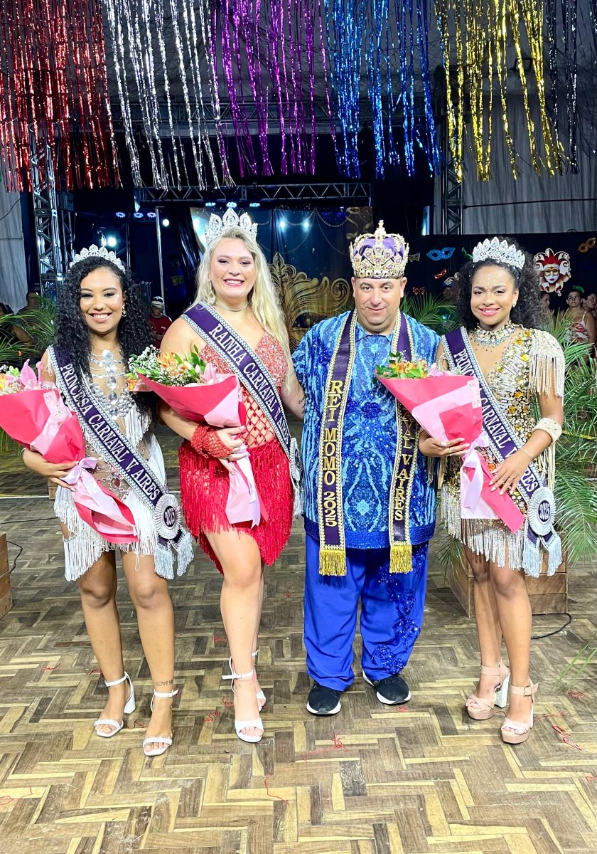 Luana Henckes é a rainha do Carnaval de Venâncio Aires