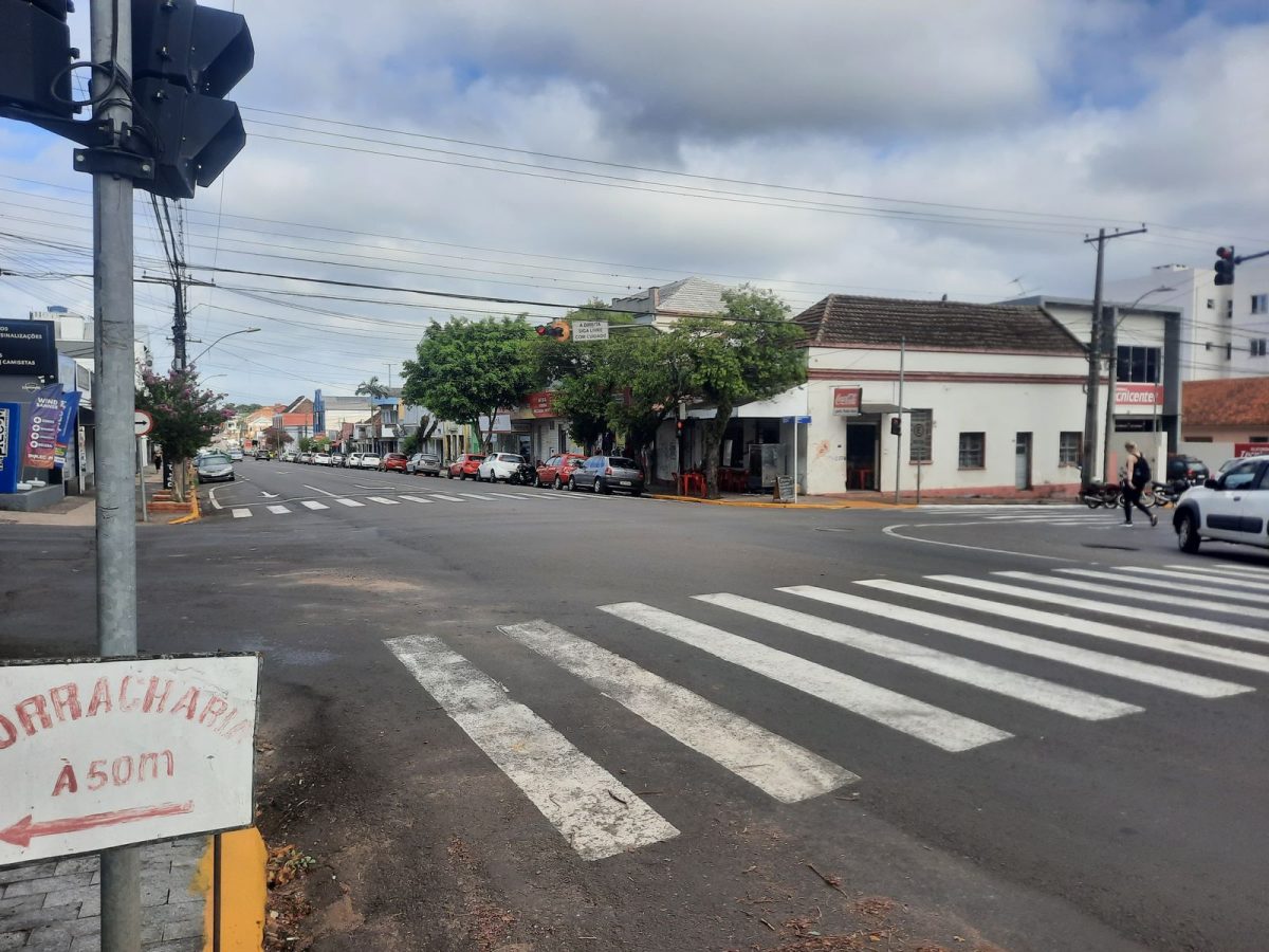 Prefeitura de Santa Cruz vai mudar para mão única o trânsito em duas ruas do Centro; confira