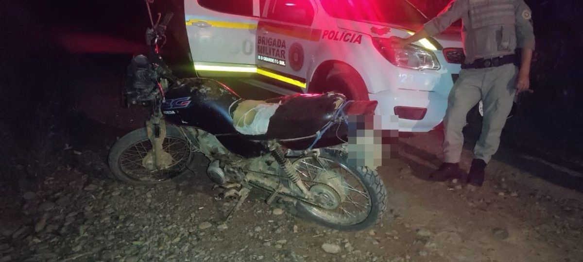 Moto furtada e com placa adulterada é recuperada em Candelária