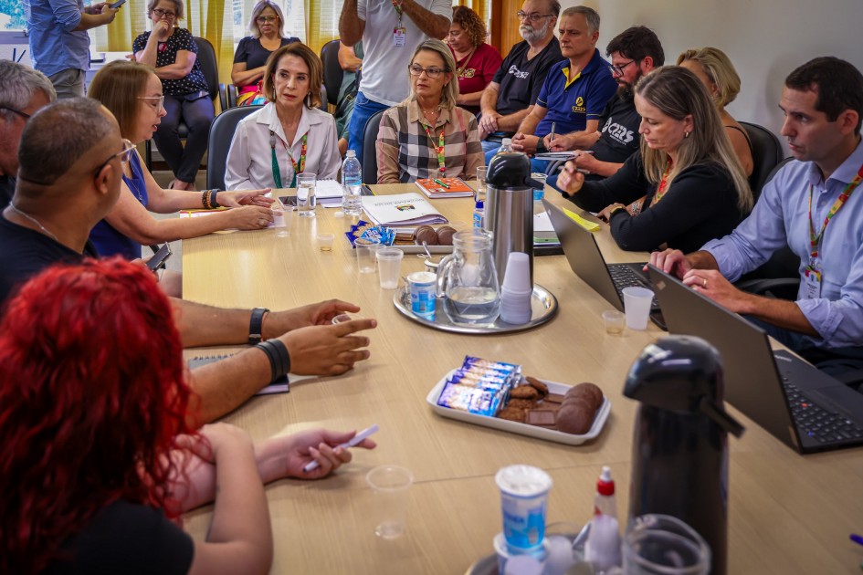 Adoção de medidas preventivas para enfrentar onda de calor garante manutenção das aulas na Rede Estadual