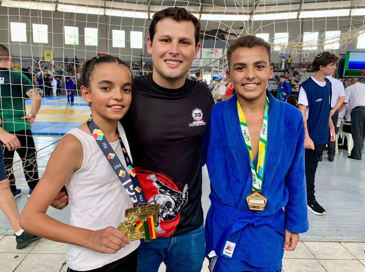 Escola de Judô Roger Boeira celebra classificação de Amanda Forster para o Brasileiro 2025