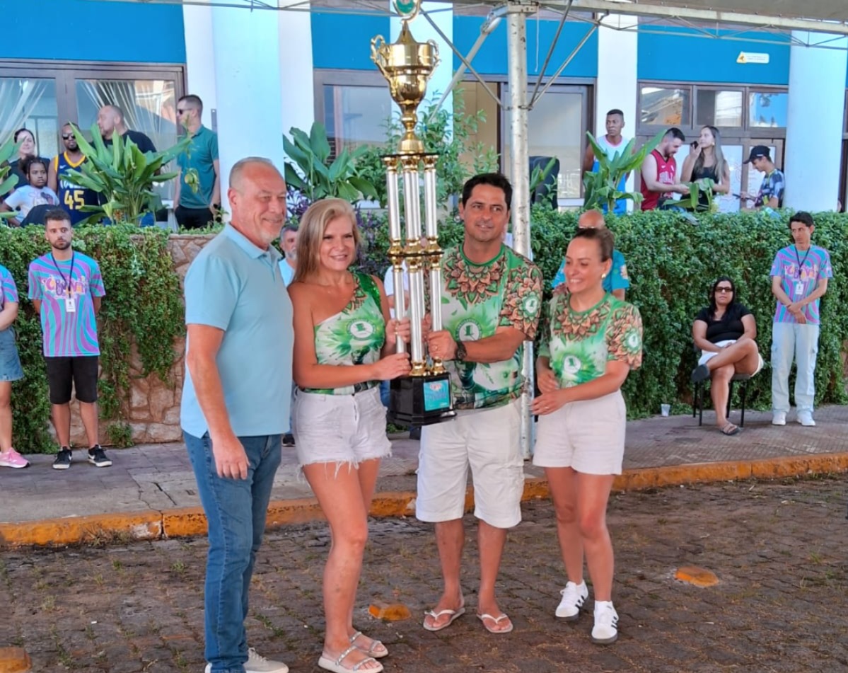 Embaixadores do Ritmo é campeã do Carnaval de Rio Pardo