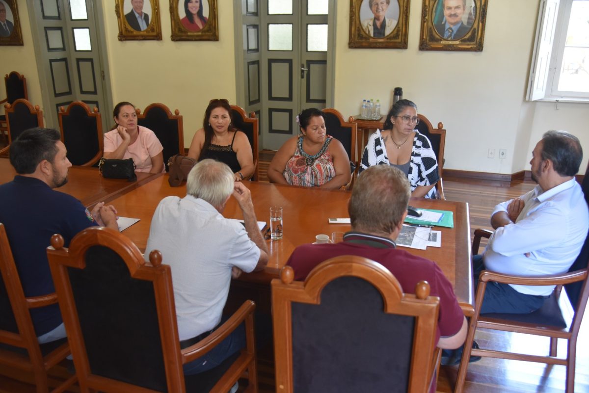 Moradores do Bairro São João e Loteamento Petrópolis apresentam reivindicações à Prefeitura