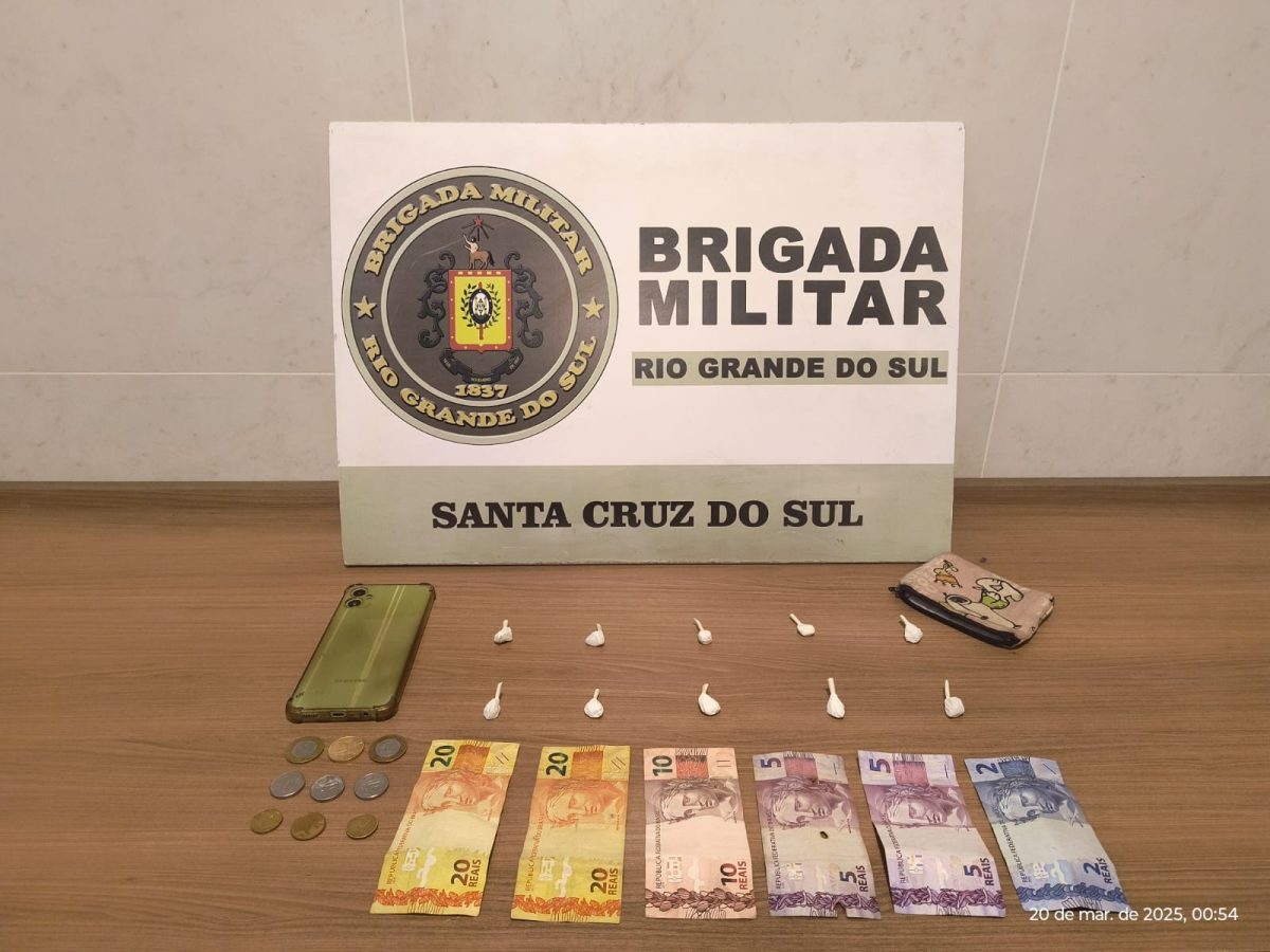 Abordado pela BM, homem confessa que faz telentrega de drogas para chefe da facção Os Manos