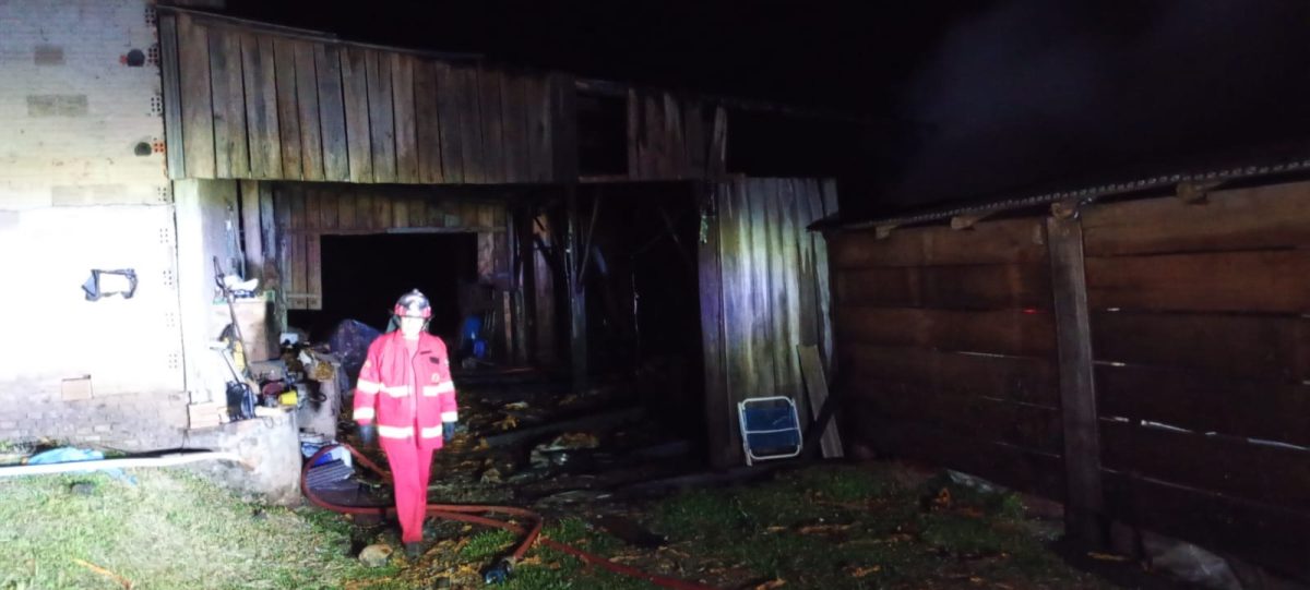 Bombeiros Voluntários de Sobradinho atendem 18º incêndio em estufa de tabaco