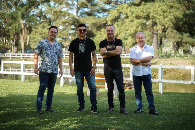Banda Dose Dupla lança nova música com participação de Cleiton Borges