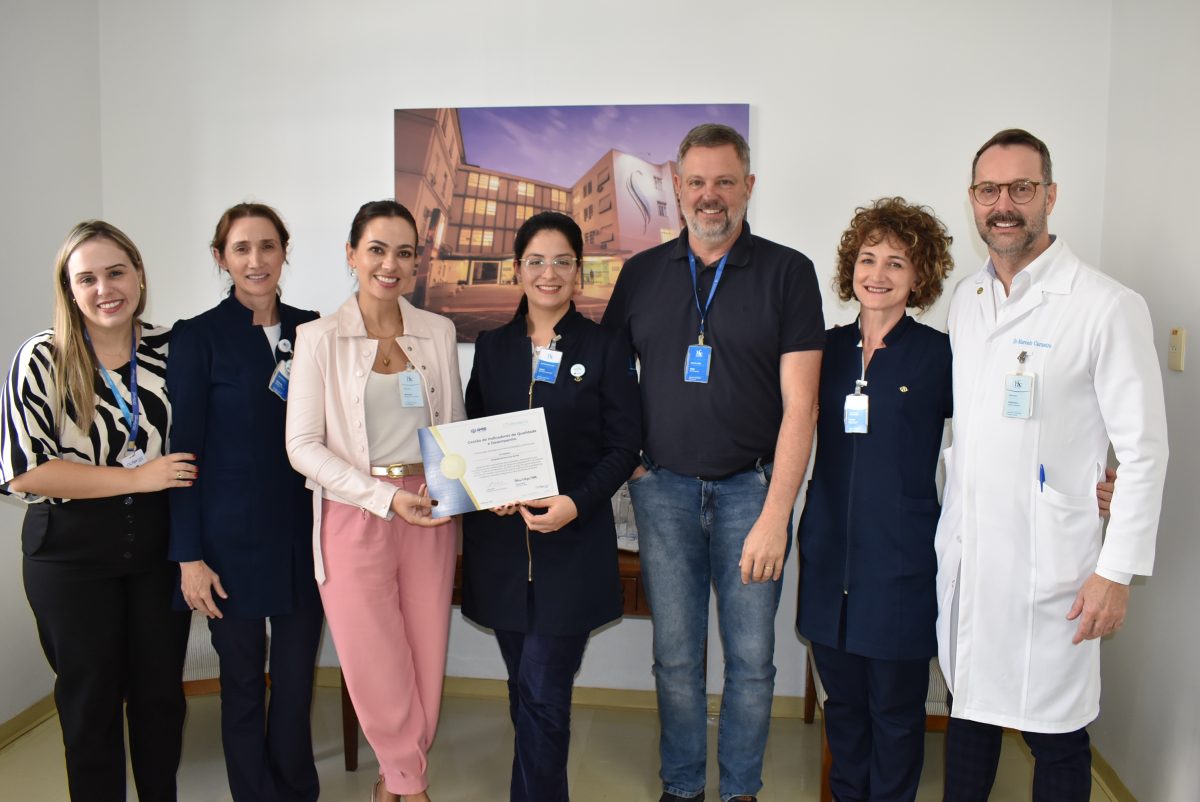 UTI do Hospital Santa Cruz recebe certificado de gestão de indicadores