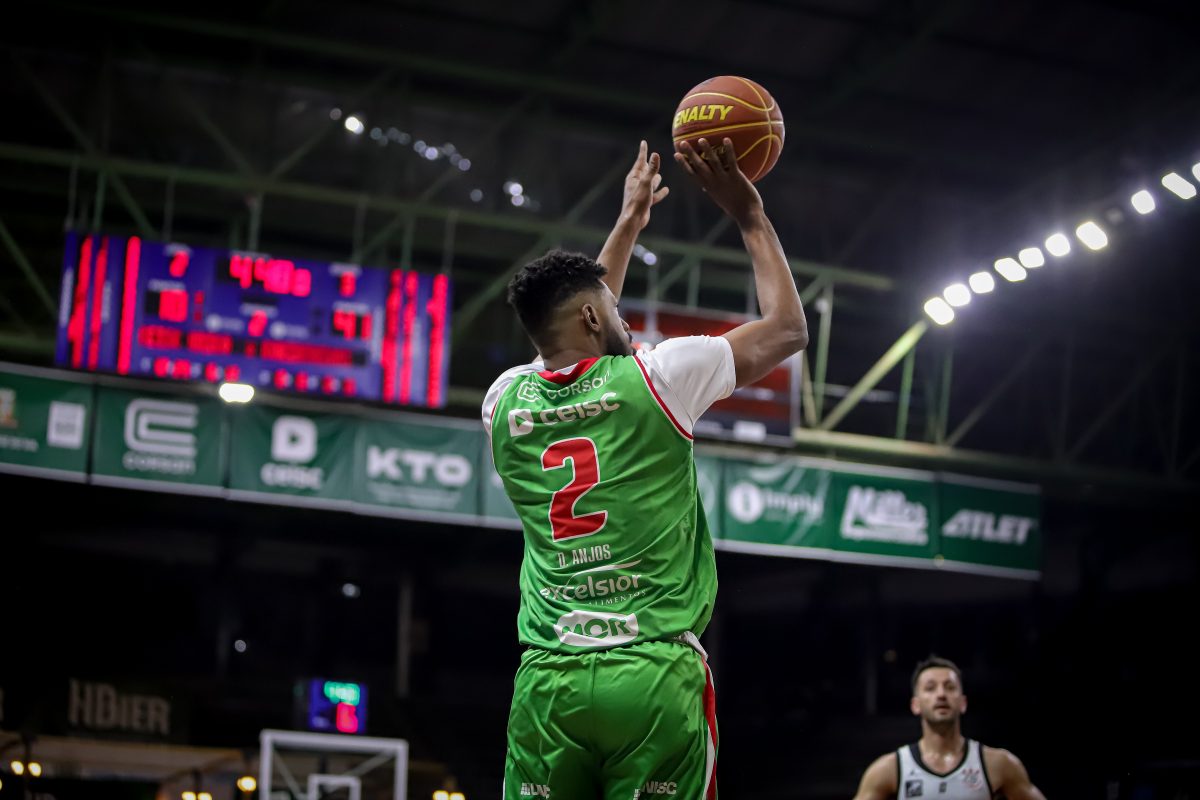 Ceisc União Corinthians joga pela sobrevivência no NBB neste sábado