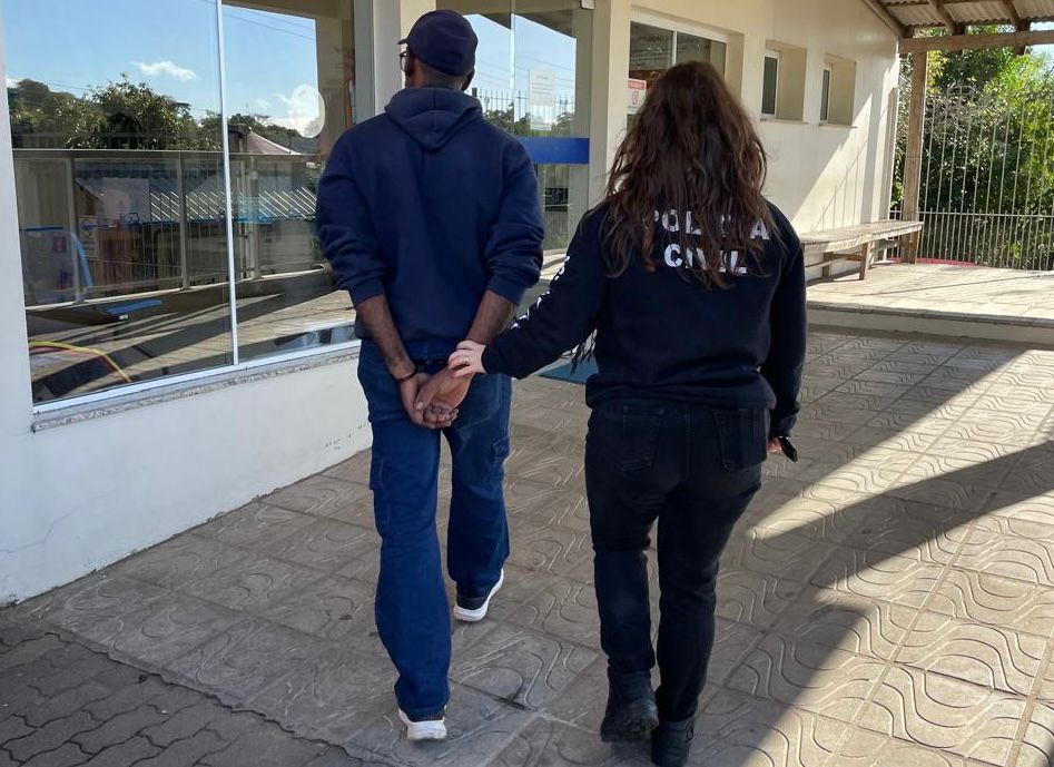 Polícia Civil prende homem por descumprimento de medida protetiva