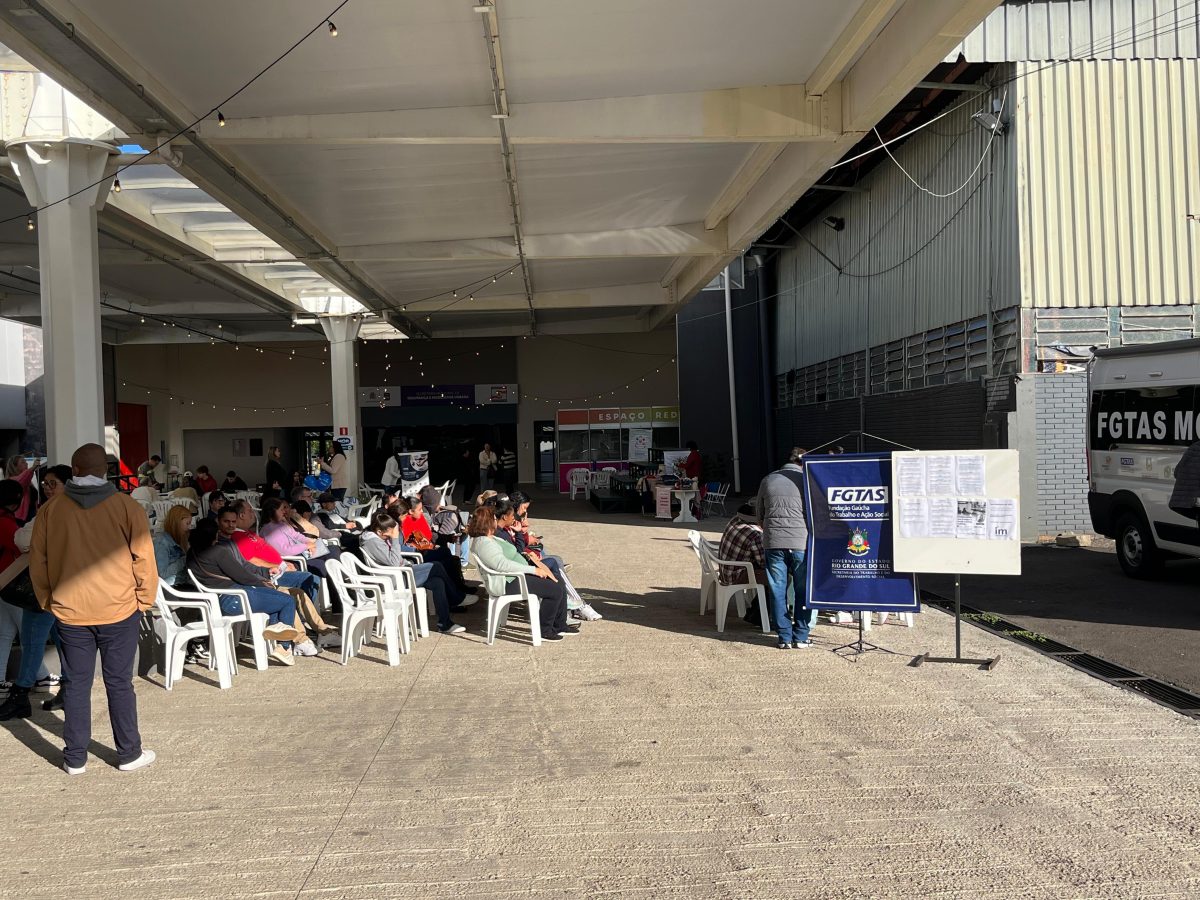 Feirão de Empregos disponibiliza mais de 200 vagas em Santa Cruz