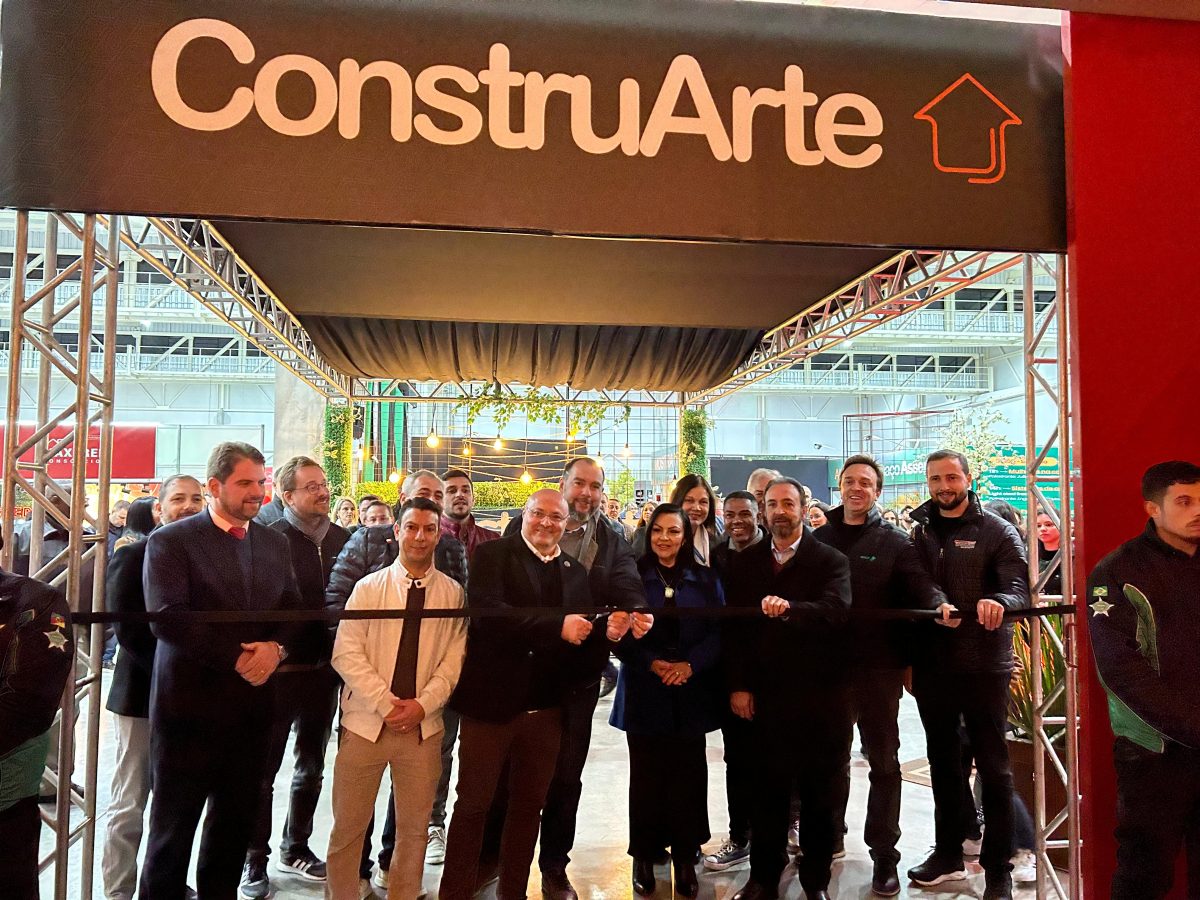 Com programação até domingo, Construarte é oficialmente aberta em Santa Cruz