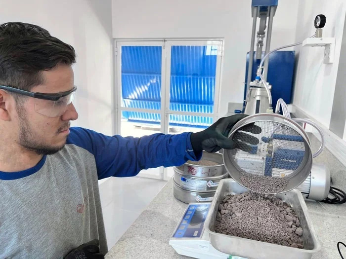 Corsan terá novo laboratório para qualificar consertos de ruas em Santa Cruz