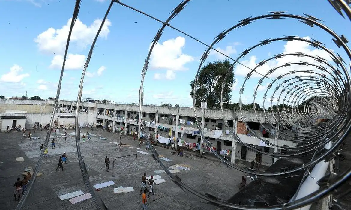 Câmara aprova urgência de PL que inclui facções em atos de terrorismo