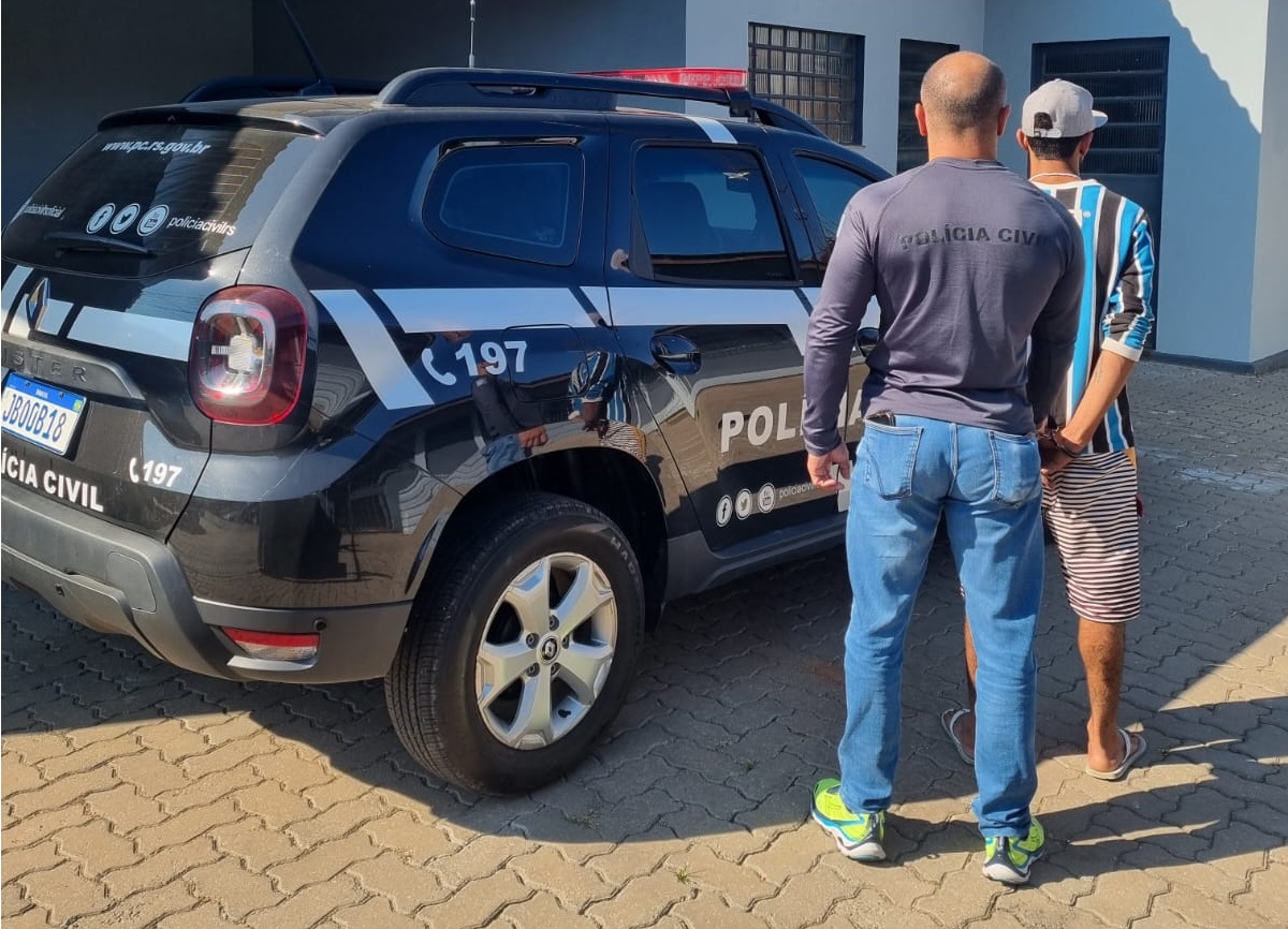 Em ação integrada, BM e Polícia Civil prendem homem em Vera Cruz