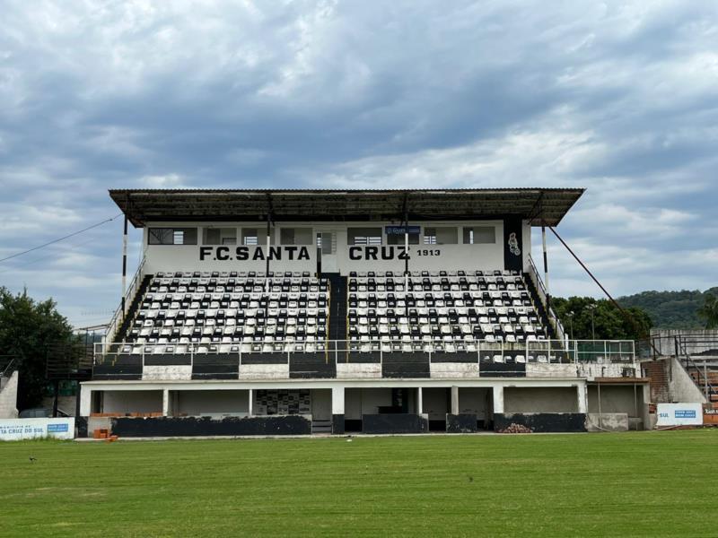 Santa Cruz inicia venda de ingressos para confronto contra Veranópolis com pacote promocional